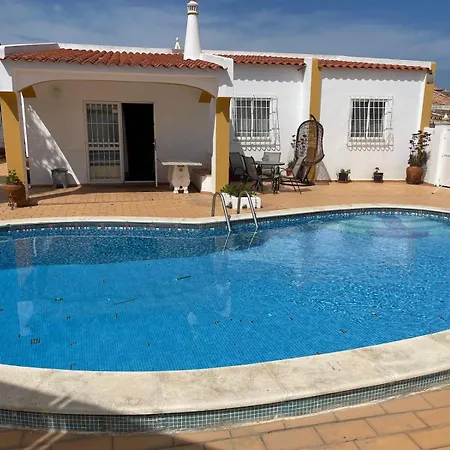 Snoppy Σπίτι διακοπών Αλμπουφέιρα