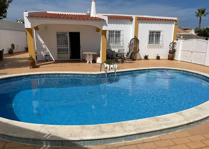 Snoppy Hébergement de vacances Albufeira